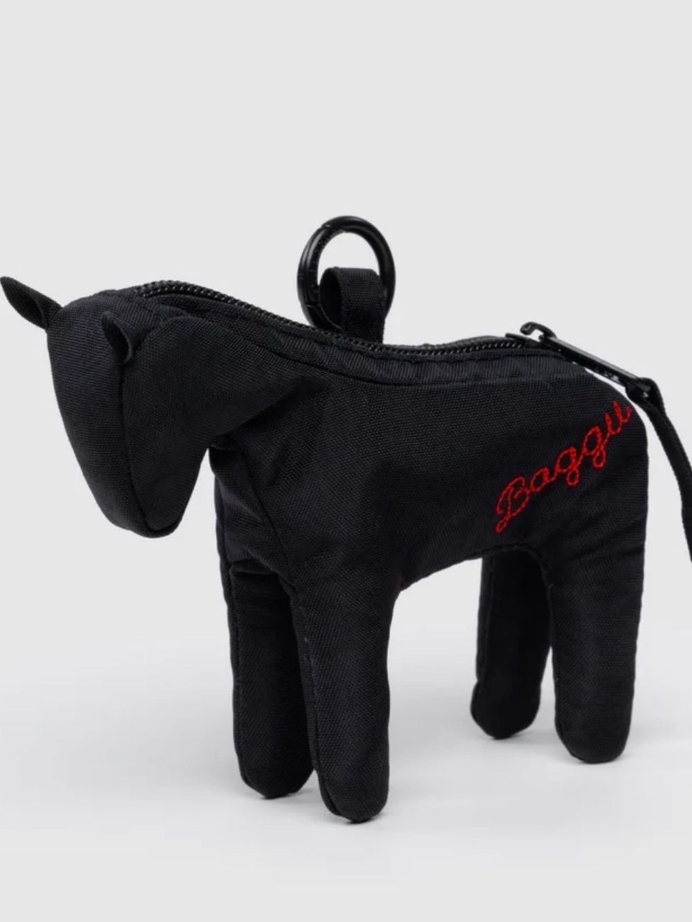 BAGGU: Nylon Horse Charm “Black”❤️